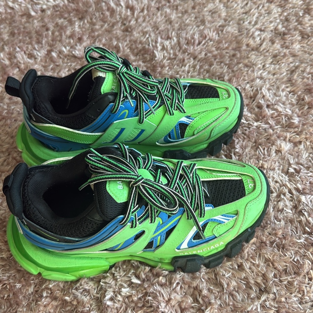 Balenciaga Track Trainers - Picture 2 of 4